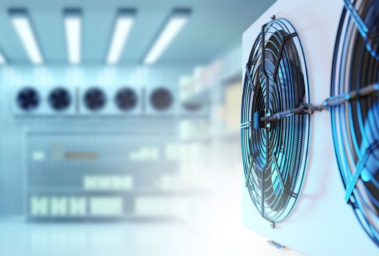 Refrigeration and aircooling system in an industrial space